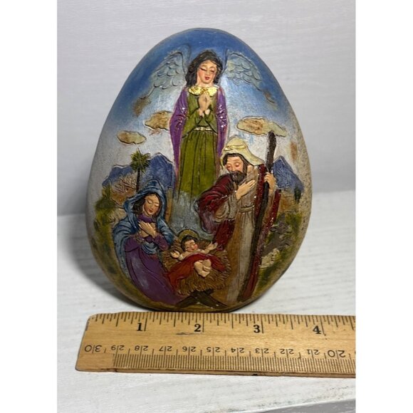 Nativity Scene Figurine Stone Shape 4.25" Tall Christmas Hand Painted Resin - Picture 7 of 7